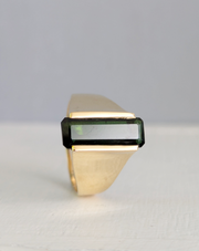 Vintage tourmaline 9ct yellow gold ring